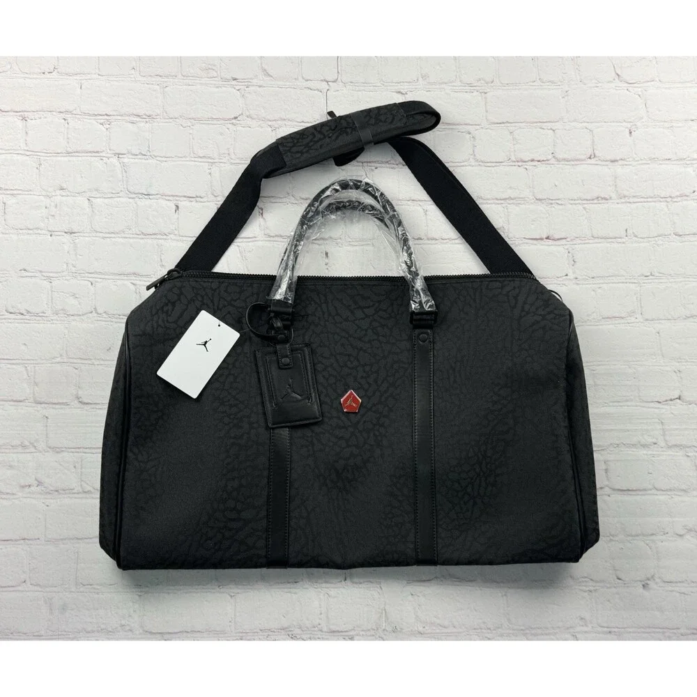 NEW Nike Jordan Icon Duffel Bag 40L Off Noir. Black. LM9021-GOT
